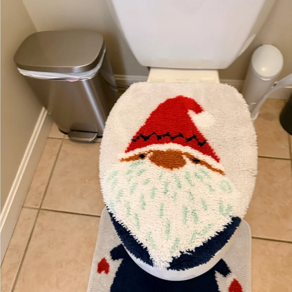 Threshold Santa Bath Mat Set - Red, White, Blue holiday
